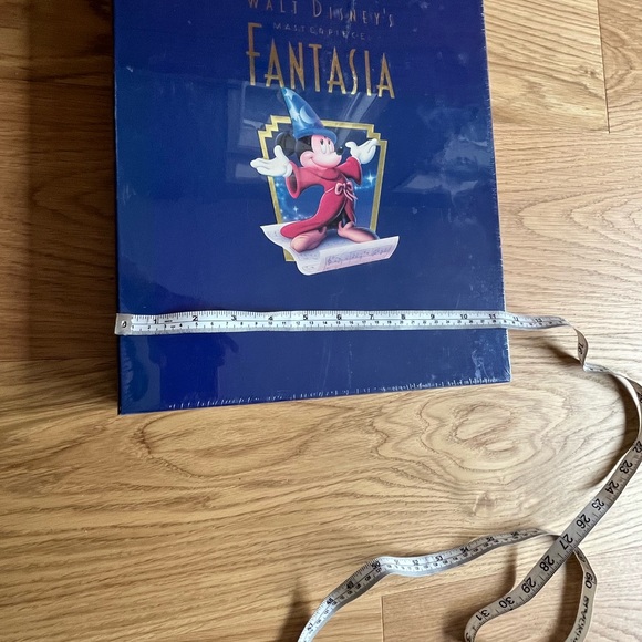 WALT DISNEY FANTASIA DELUXE COLLECTORS EDITION BOX SET - Picture 6 of 6